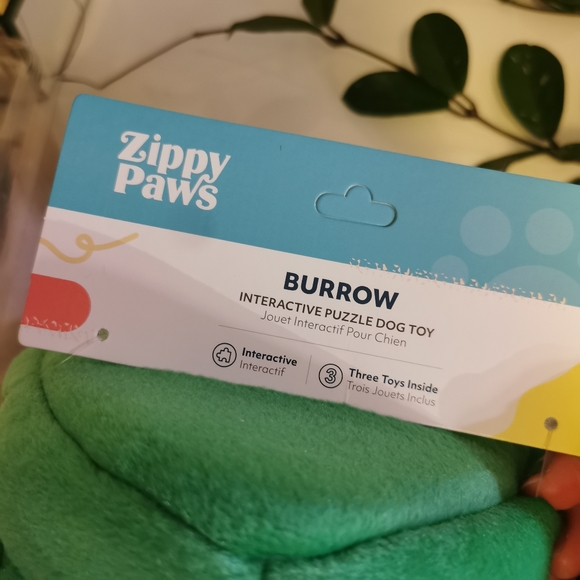 Zippy Burrow - Ladybugs in Leaf - Picture 3 of 4